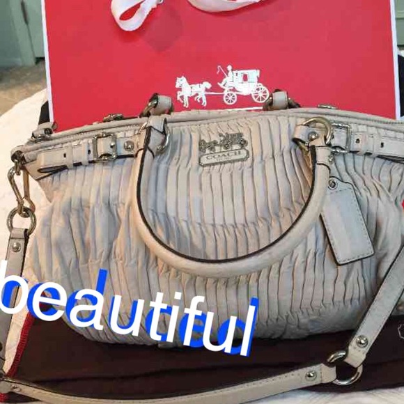 COACH handbag , CREAM leather - Picture 1 of 3