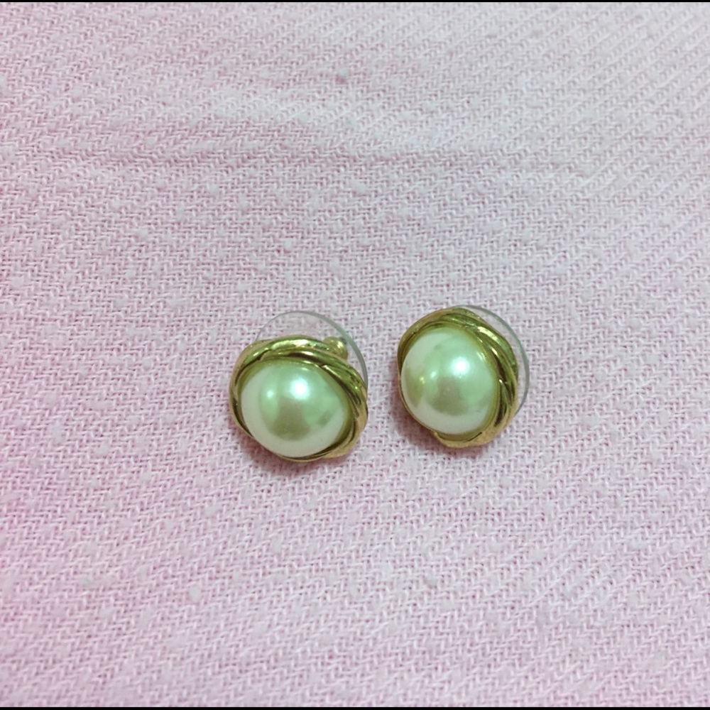 Fashion earrings