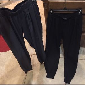 2 jogger pants ! Blk& gry Same style and fit M