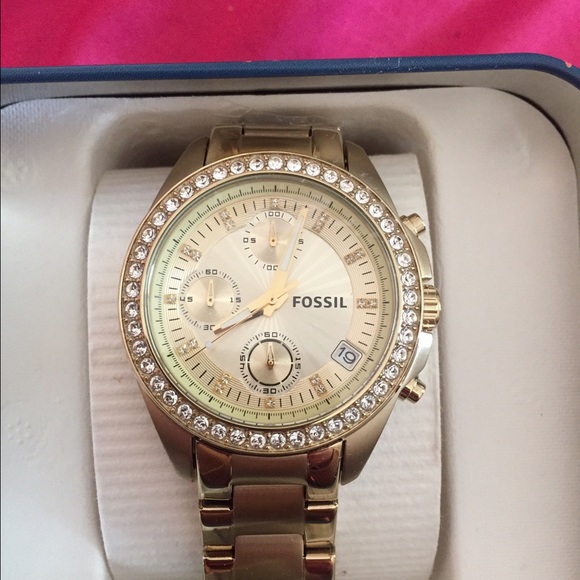 GOLD FOSSIL WATCH! - Picture 1 of 2