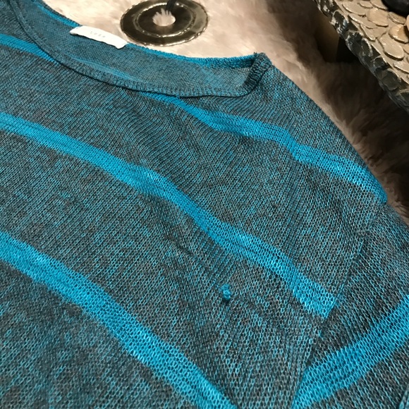 LUSH cropped top - Picture 2 of 5