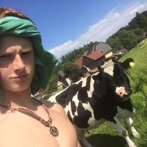 Meet your Posher, Matt