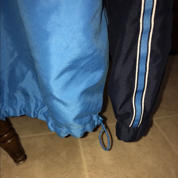 NWOT Spring/athletic jacket size small - Picture 3 of 4