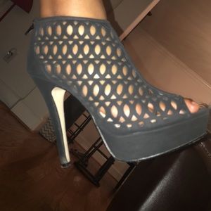 Black bootie