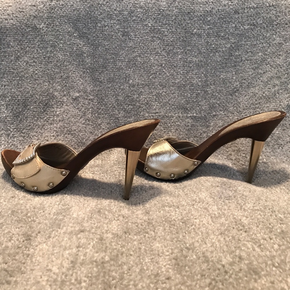 Aldo gold heels