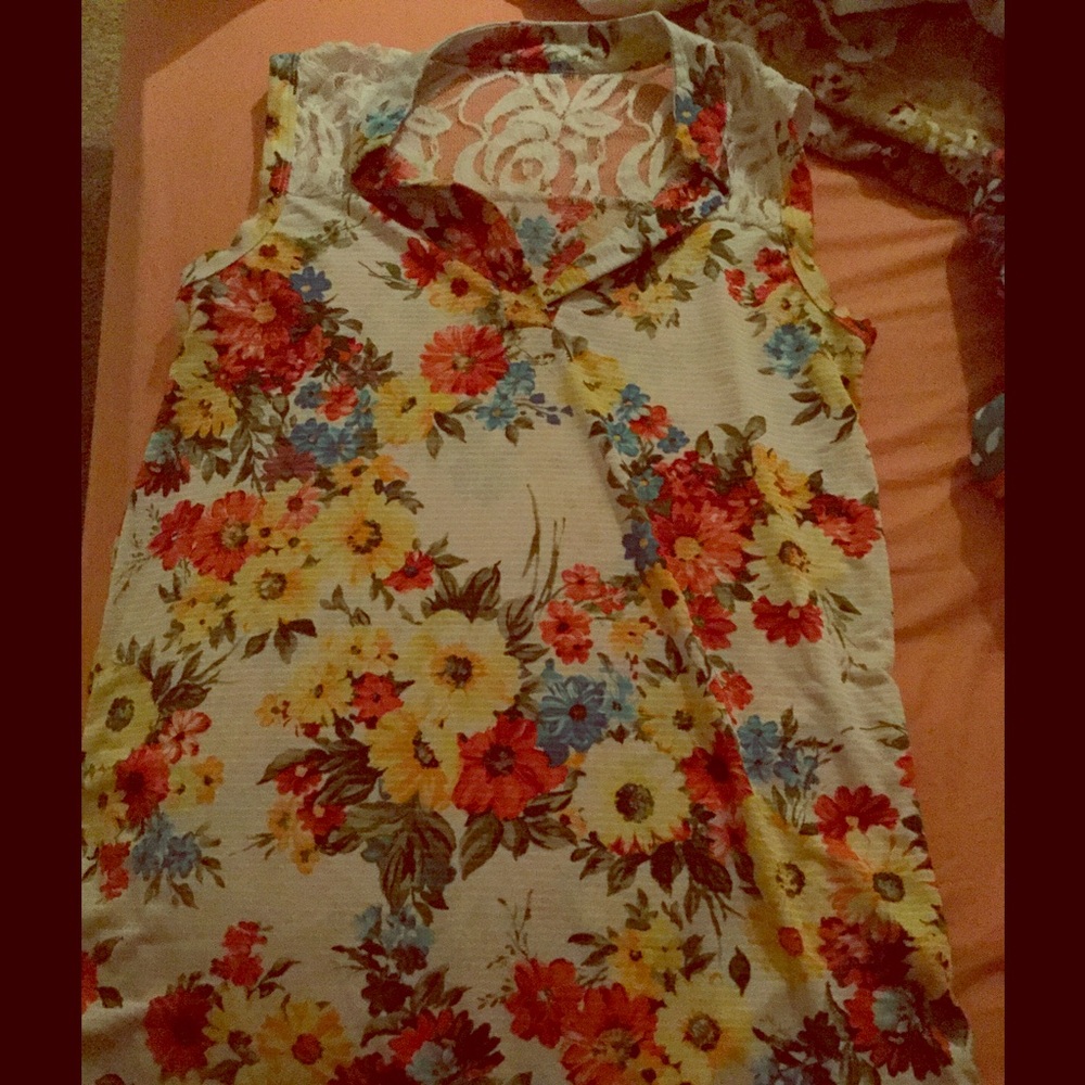 Floral tank
