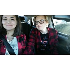 Meet your Posher, Melanie