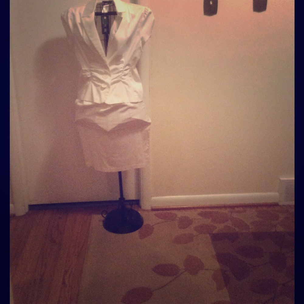2 piece white suit