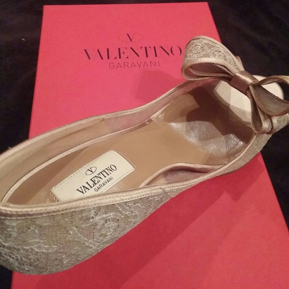 Valentino Satin Lace Champagne