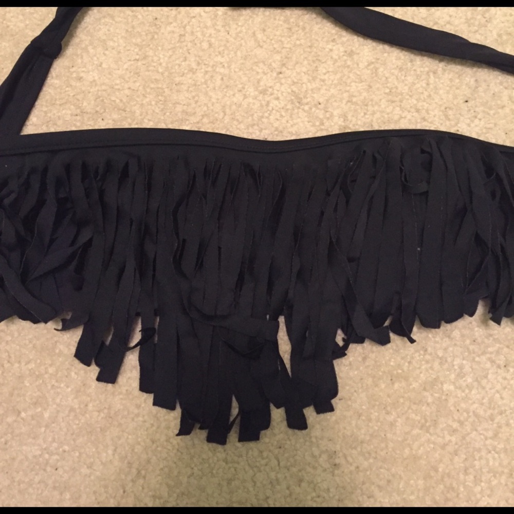 Fringe strapless bikini top