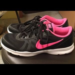Nike Training Core Motion TR 2 Size 11 US