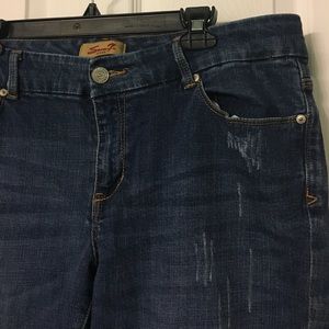 Distressed, bootcut jeans with a little stretch