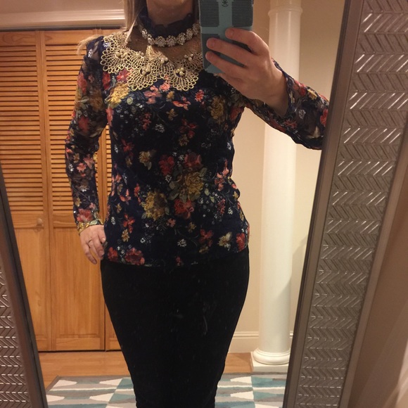 Kate spade sweater with stunning jeweled neckline - Picture 3 of 3