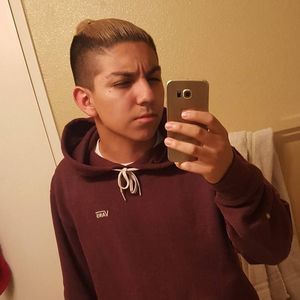 Meet your Posher, Robert