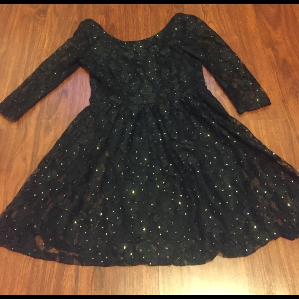 B. Darling lace dress SZ 11/12 black gold EUC