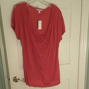 New red Banana Republic rayon tee