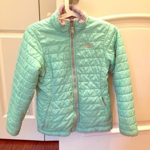 The North Face Girls' Reversible Jacket xl
