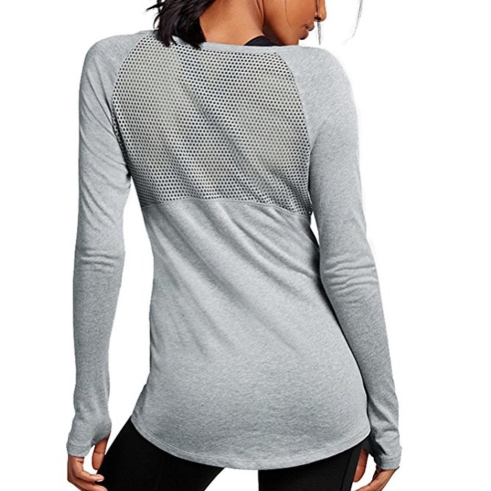 NWOT: Stretchy Yoga Top w Mesh Back & Thumb Holes