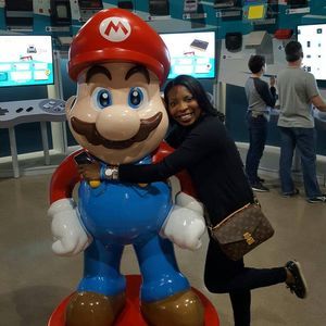 Meet your Posher, Leigh