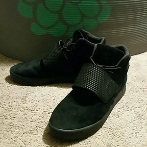Men's Adidas Tubular Invader Strap Shoes
