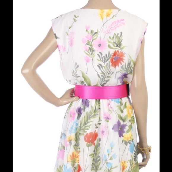 ⭐️ SOLD ⭐️ $398 Alice + Olivia silk floral dress - Picture 3 of 7
