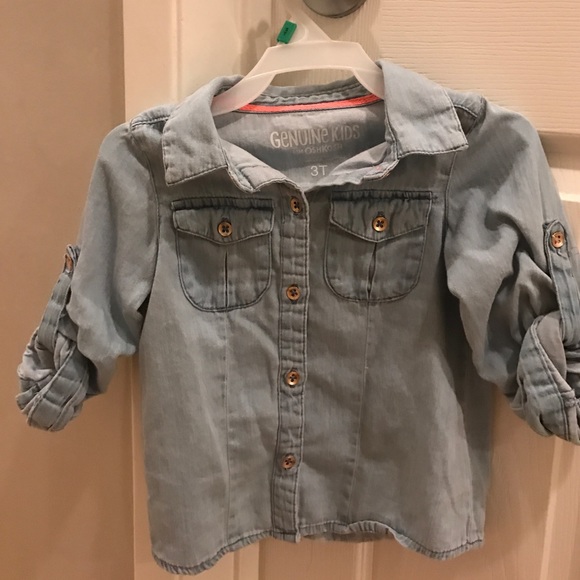 Other - 🌸3T button up shirt🌸