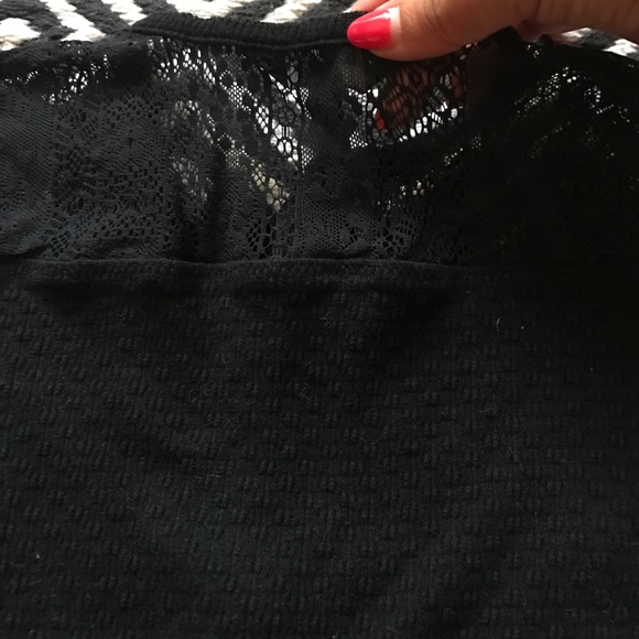Ralph Lauren Girls Top with Lace Detail - Picture 4 of 4