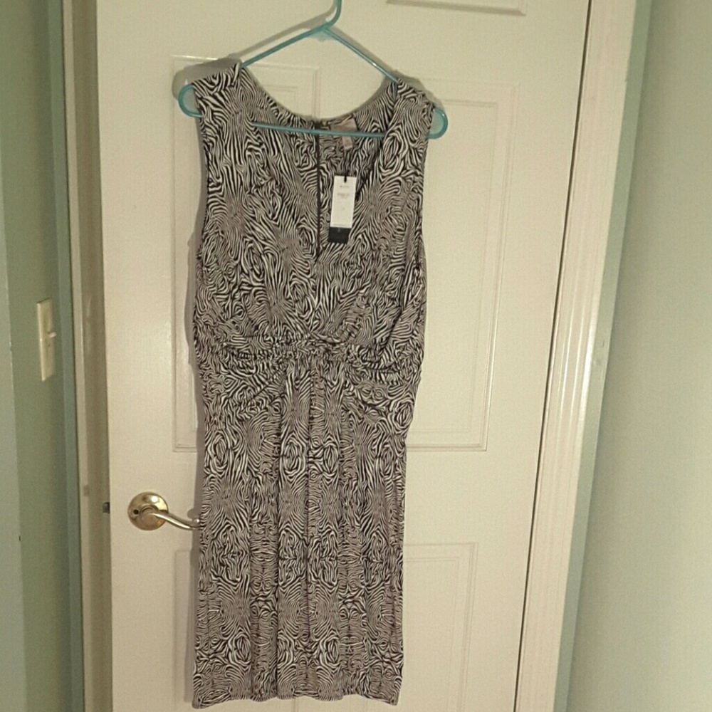 New brown & white patterned Banana Republic dress