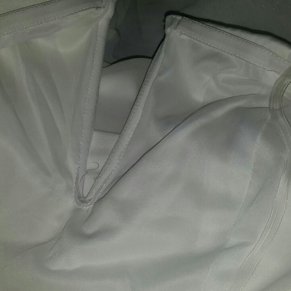 $5 Sale 😀😀 ⚪New Off White Strapless Jumpsuit⚪ - Picture 6 of 8