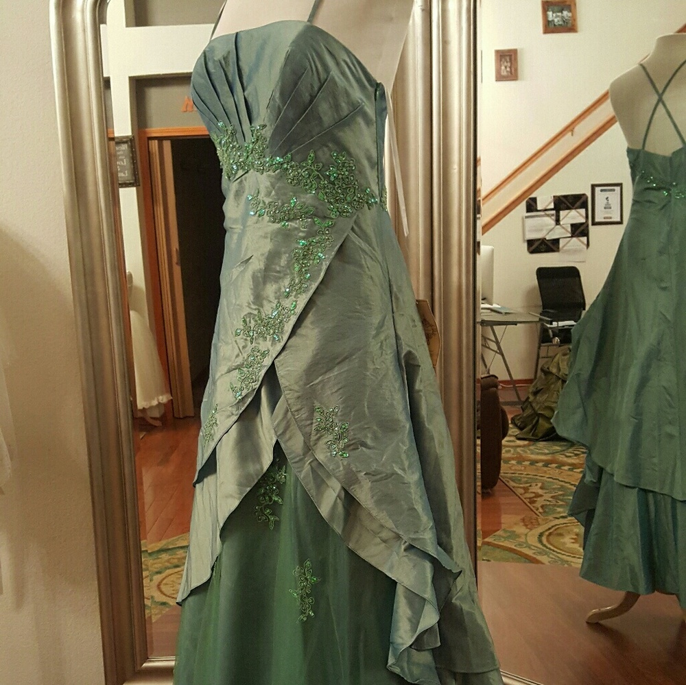 Long dress
