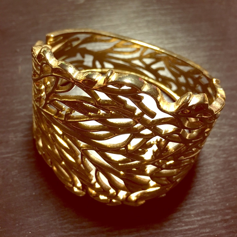 Tree branch gold bangle