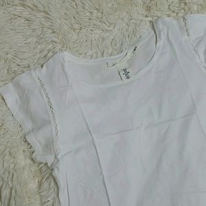 H&M flutter sleeve white top