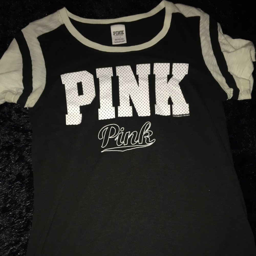 Pink blk shirt