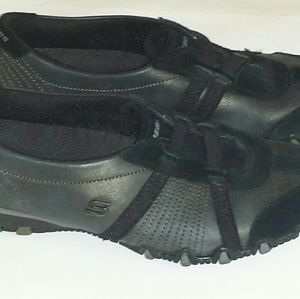 Sketchers Women's Black Leather Bikers-Robust