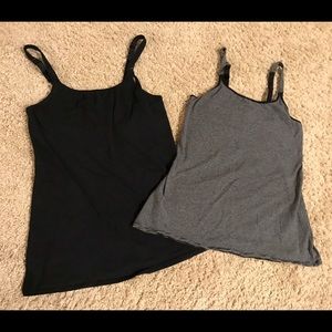2 Nursing tanks