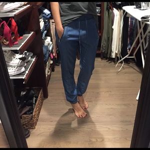 BEBE soft fabric pants size XS