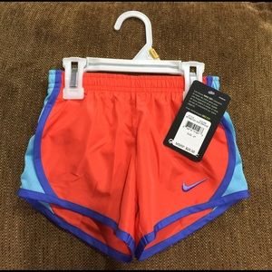 🌎❤️💯 ( NWT ) NIKE DRI - FIT SHORTS