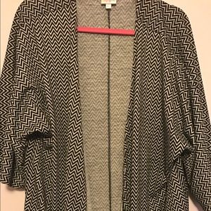 Large Lindsay - black and gray chevron!