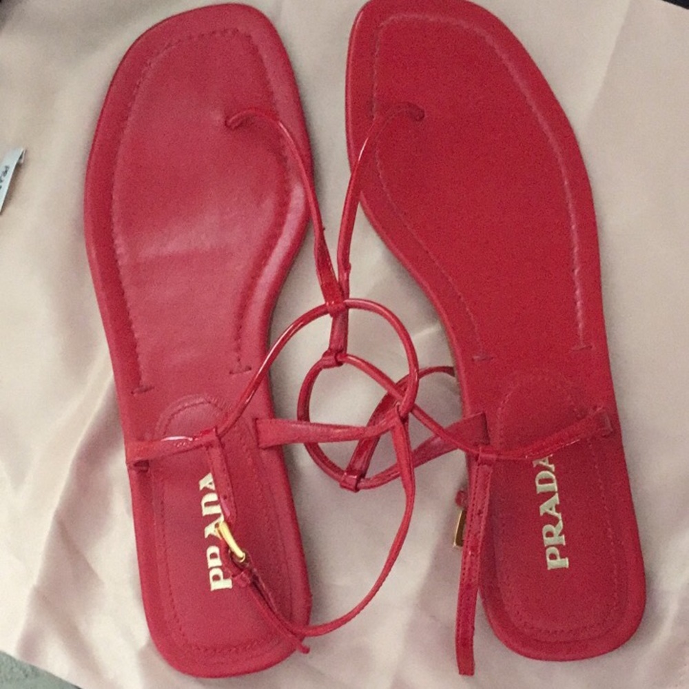 100 % Authentic Prada flats 🌸