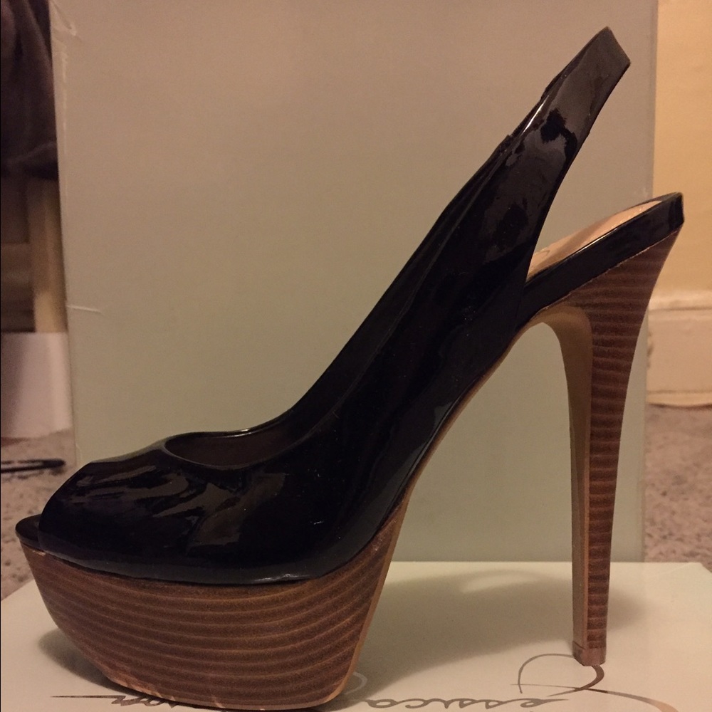 Black Jessica Simpson pumps