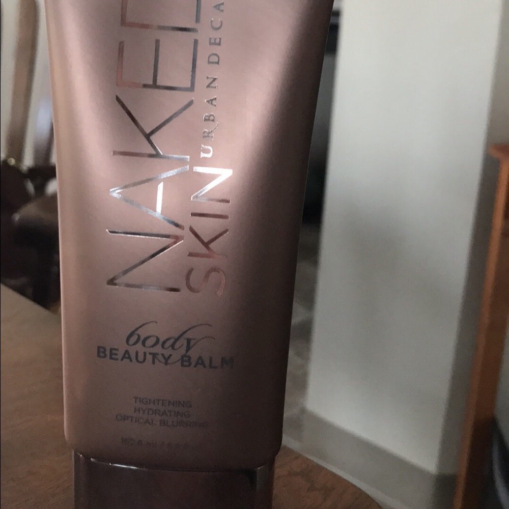 Urban decay beauty balm