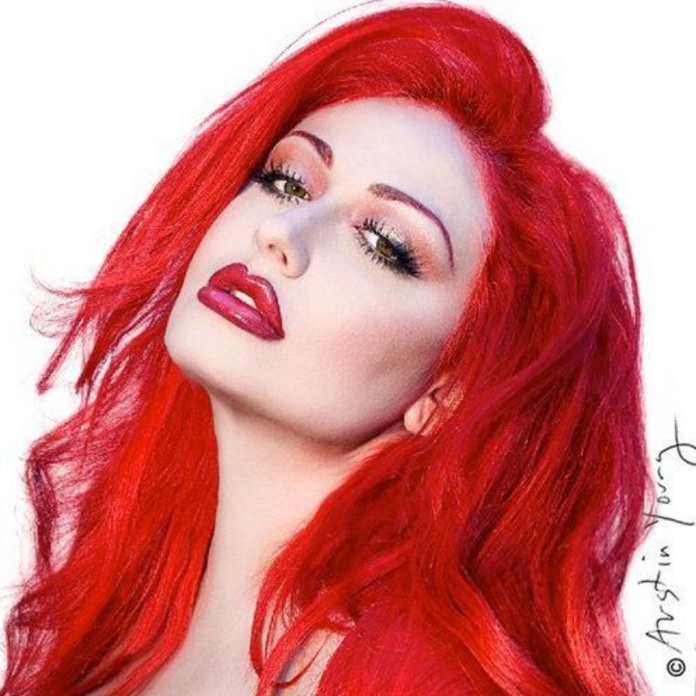 Meet your Posher, Lenora