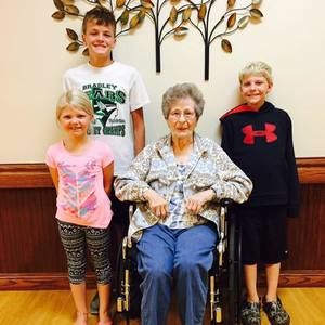 Meet your Posher, Logan