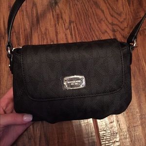 Brand new ! Never used Micheal Kors satchel!