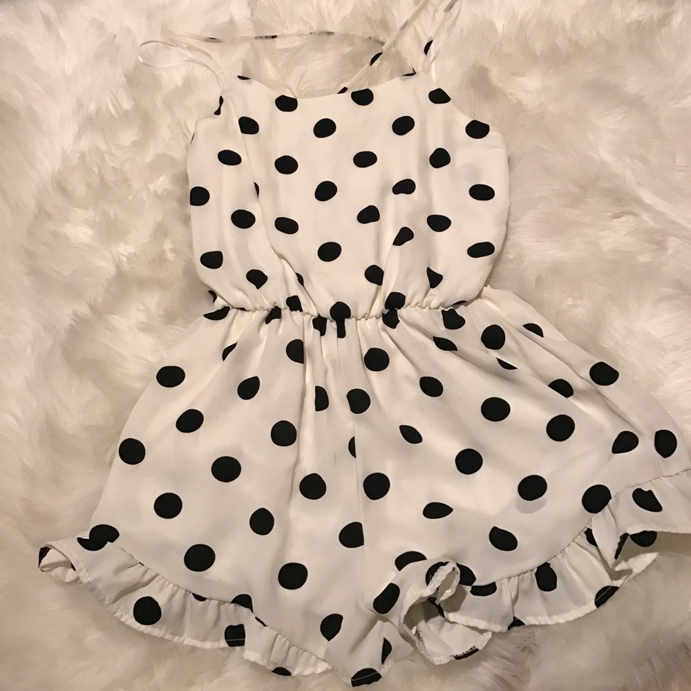 Polka Dot Ruffled Romper - Picture 2 of 5