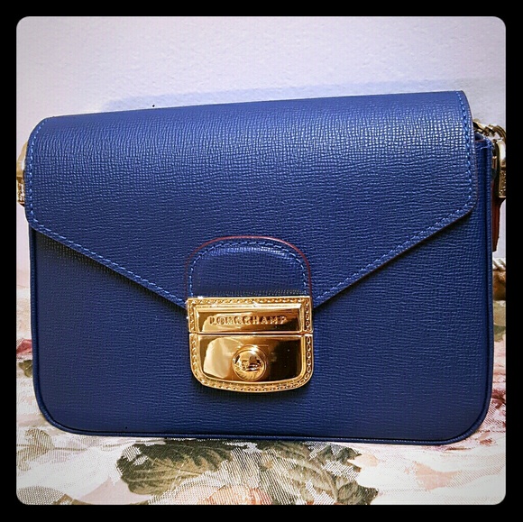 Longchamp Handbags - Longchamp  cross body bag