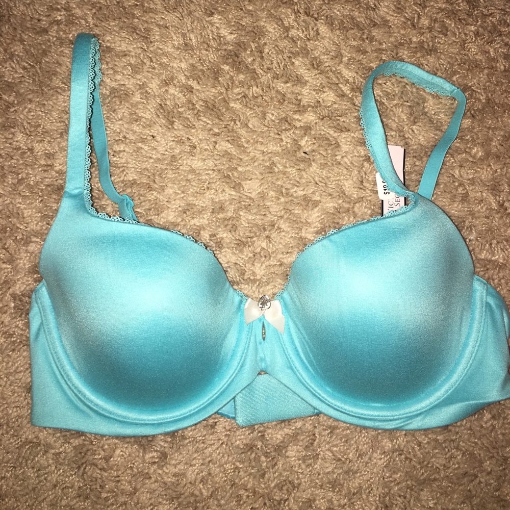 Aqua 32 D body by Victoria lined Demi bra new