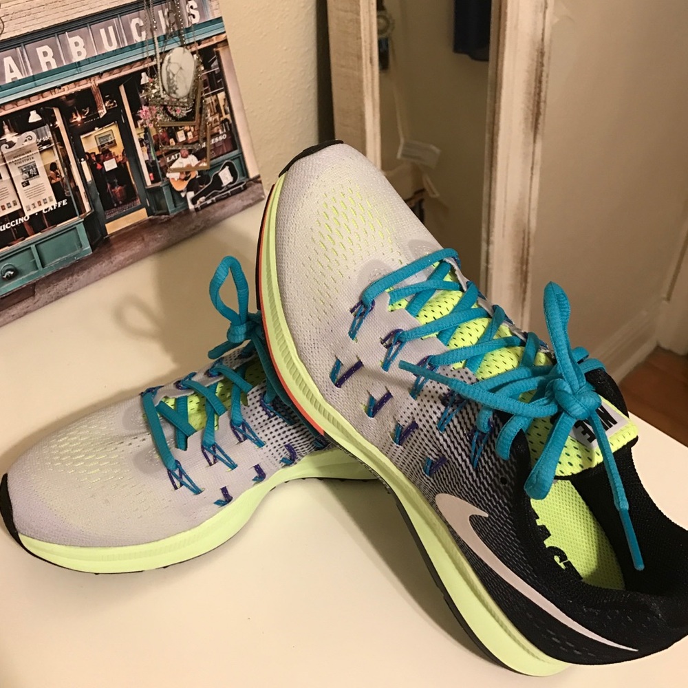 Nike women's Air Zoom Pegasus 33
