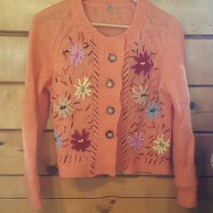 One Girl Who.....  Orange embroidered sweater Sz L