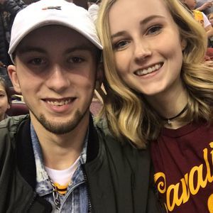 Meet your Posher, Stacy